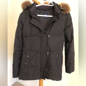 GAP Women's Chocolate Brown Puffer Jacket with faux fur hood